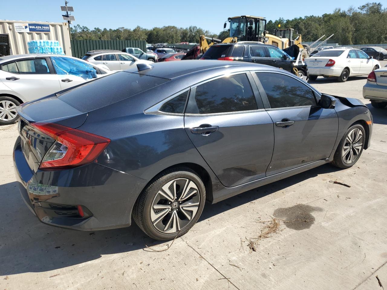 2018 HONDA CIVIC EX - Image 3