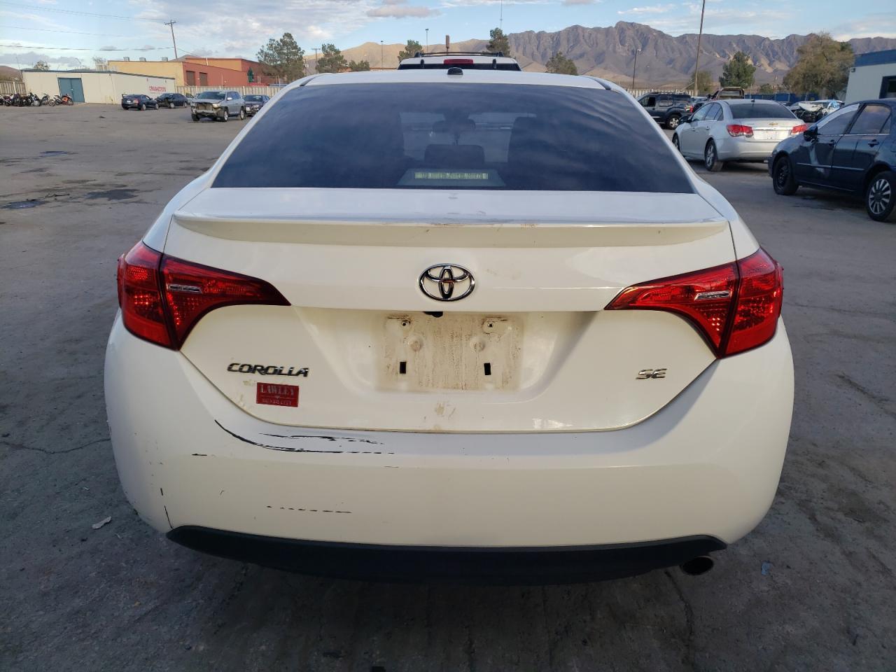 2018 TOYOTA COROLLA L - Image 6