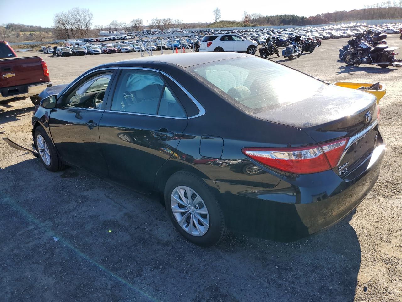 2017 TOYOTA CAMRY LE - Image 2
