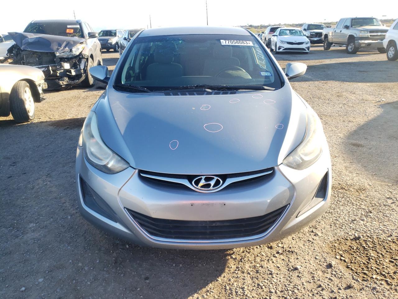 2015 HYUNDAI ELANTRA SE - Фото 5
