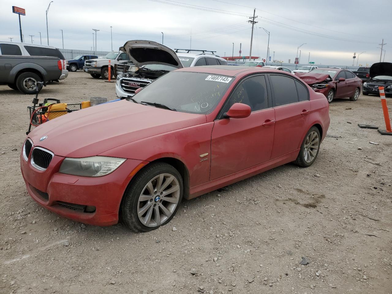 2011 BMW 328 XI car image