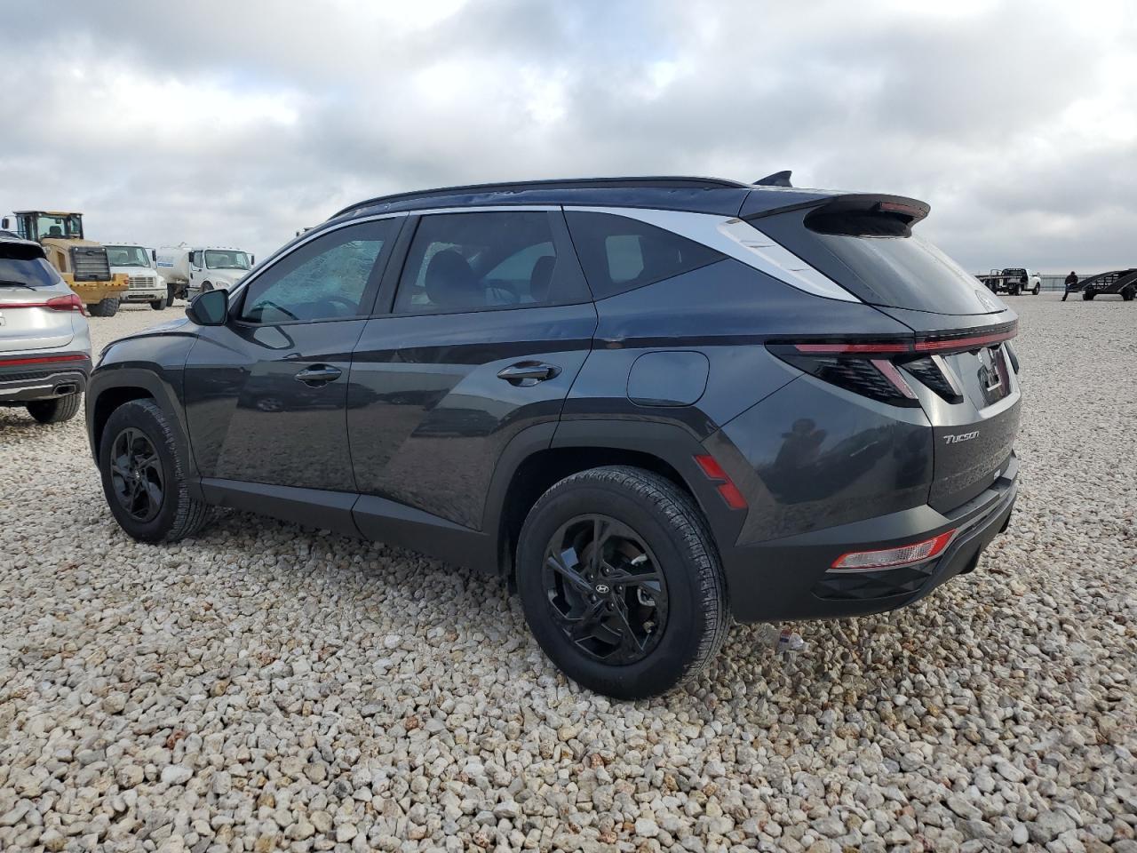 2023 HYUNDAI TUCSON SEL - Фото 2