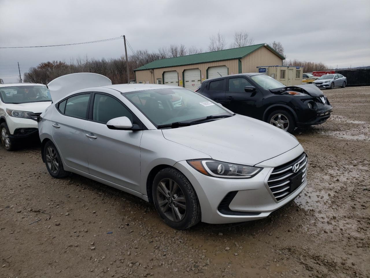 2018 HYUNDAI ELANTRA SE - Image 4