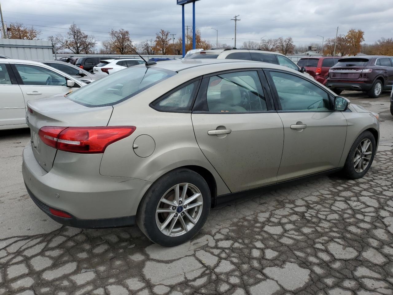 2016 FORD FOCUS SE - Фото 3
