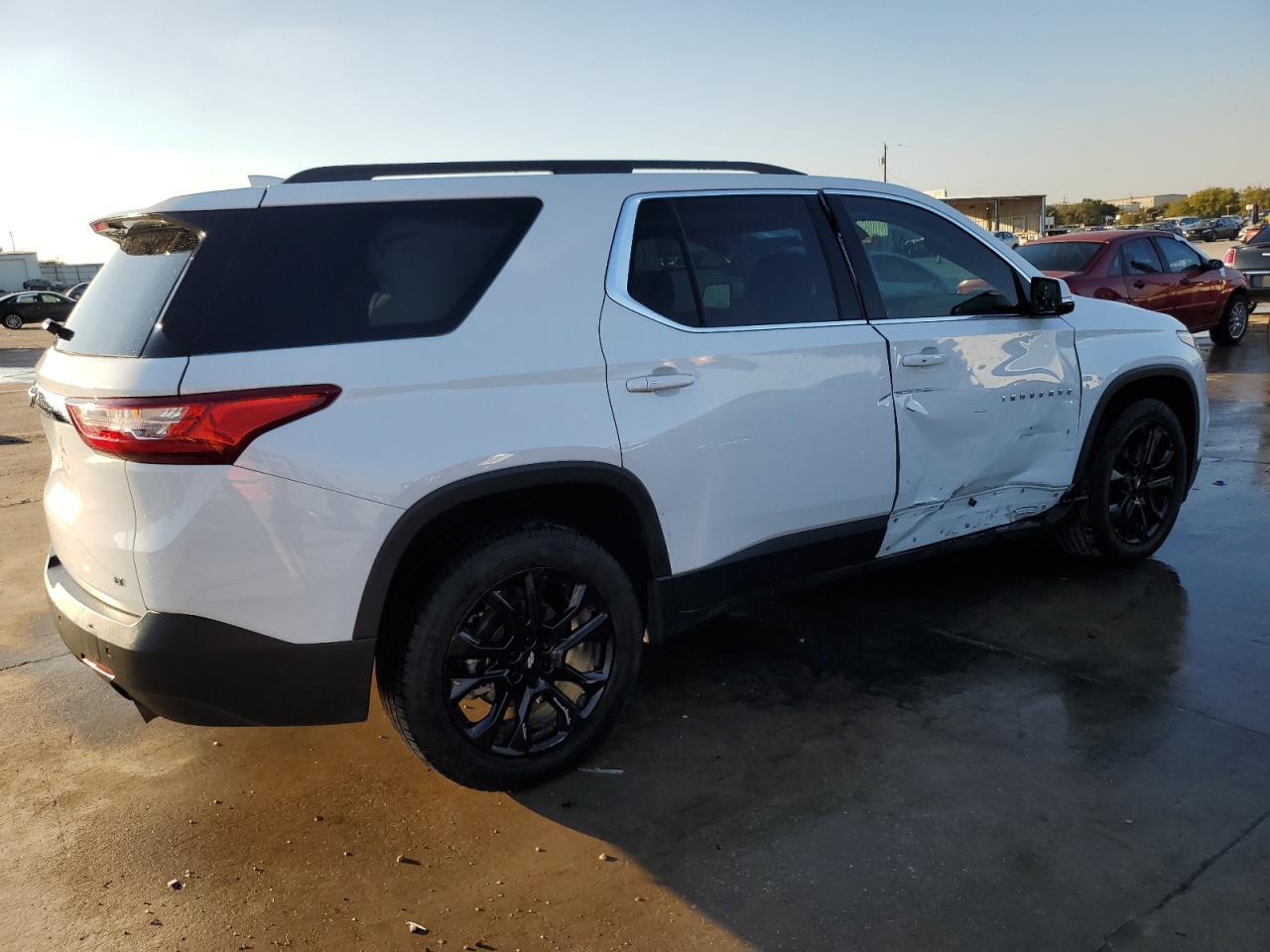 2020 CHEVROLET TRAVERSE L - Фото 3