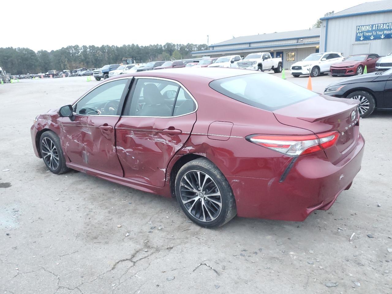 2018 TOYOTA CAMRY L - Image 2