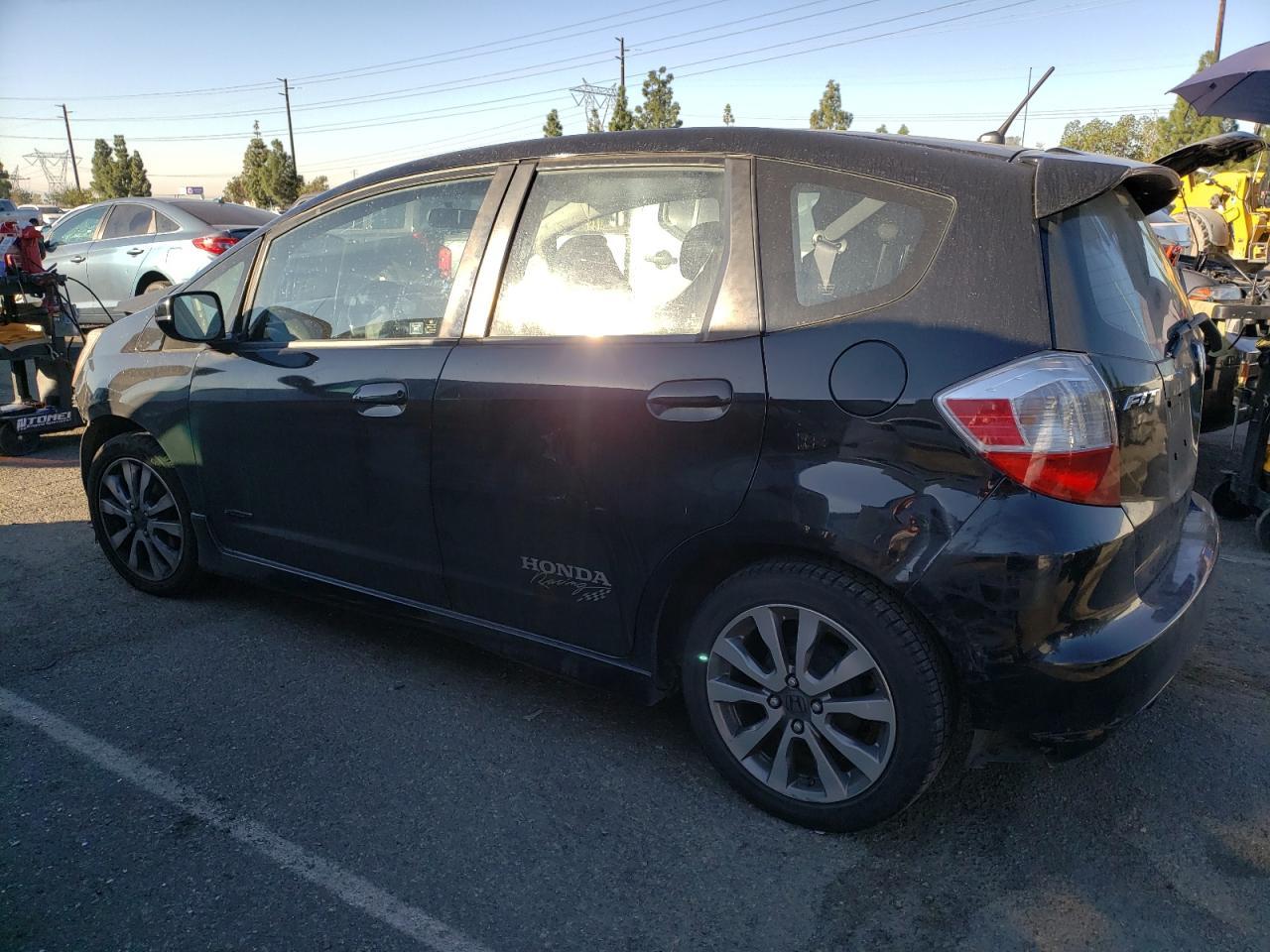 2013 HONDA FIT SPORT - Image 2