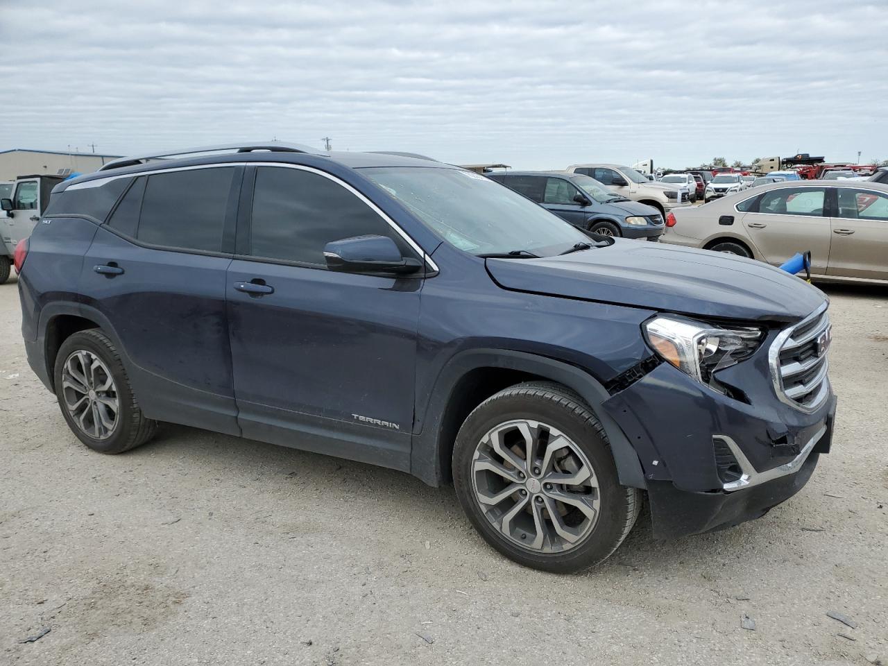 2018 GMC TERRAIN SL - Image 4