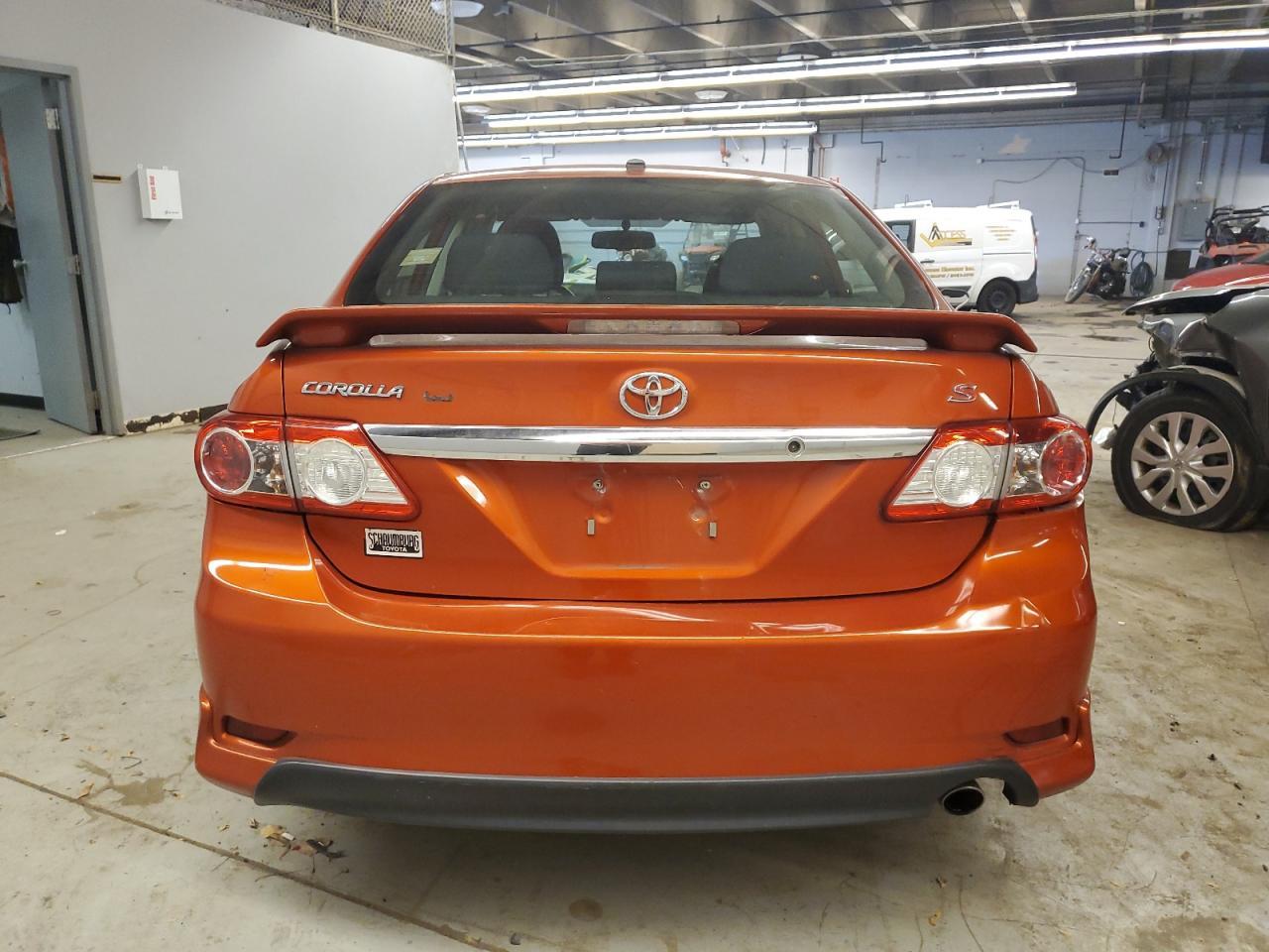 2013 TOYOTA COROLLA BA - Фото 6