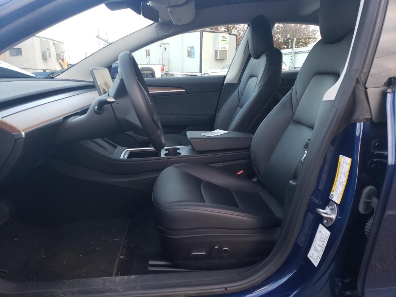 2022 TESLA MODEL 3 - Image 7
