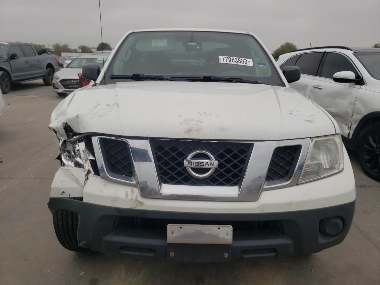 2017 NISSAN FRONTIER S - Image 5