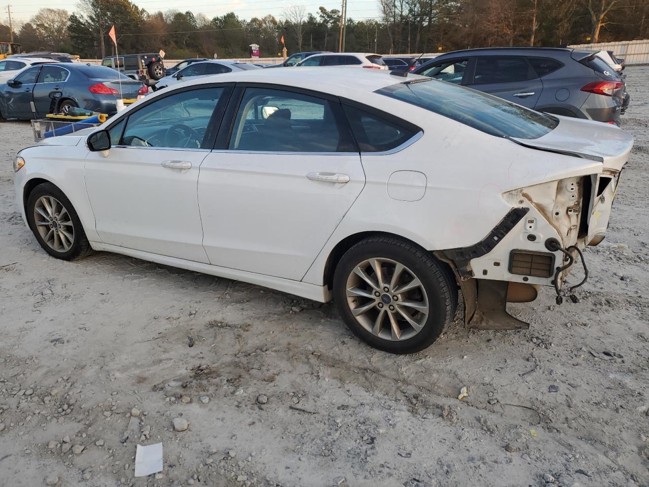 2017 FORD FUSION SE - Фото 2
