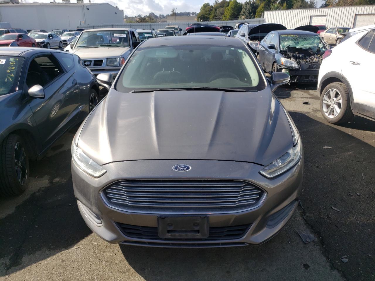 2014 FORD FUSION SE - Image 5