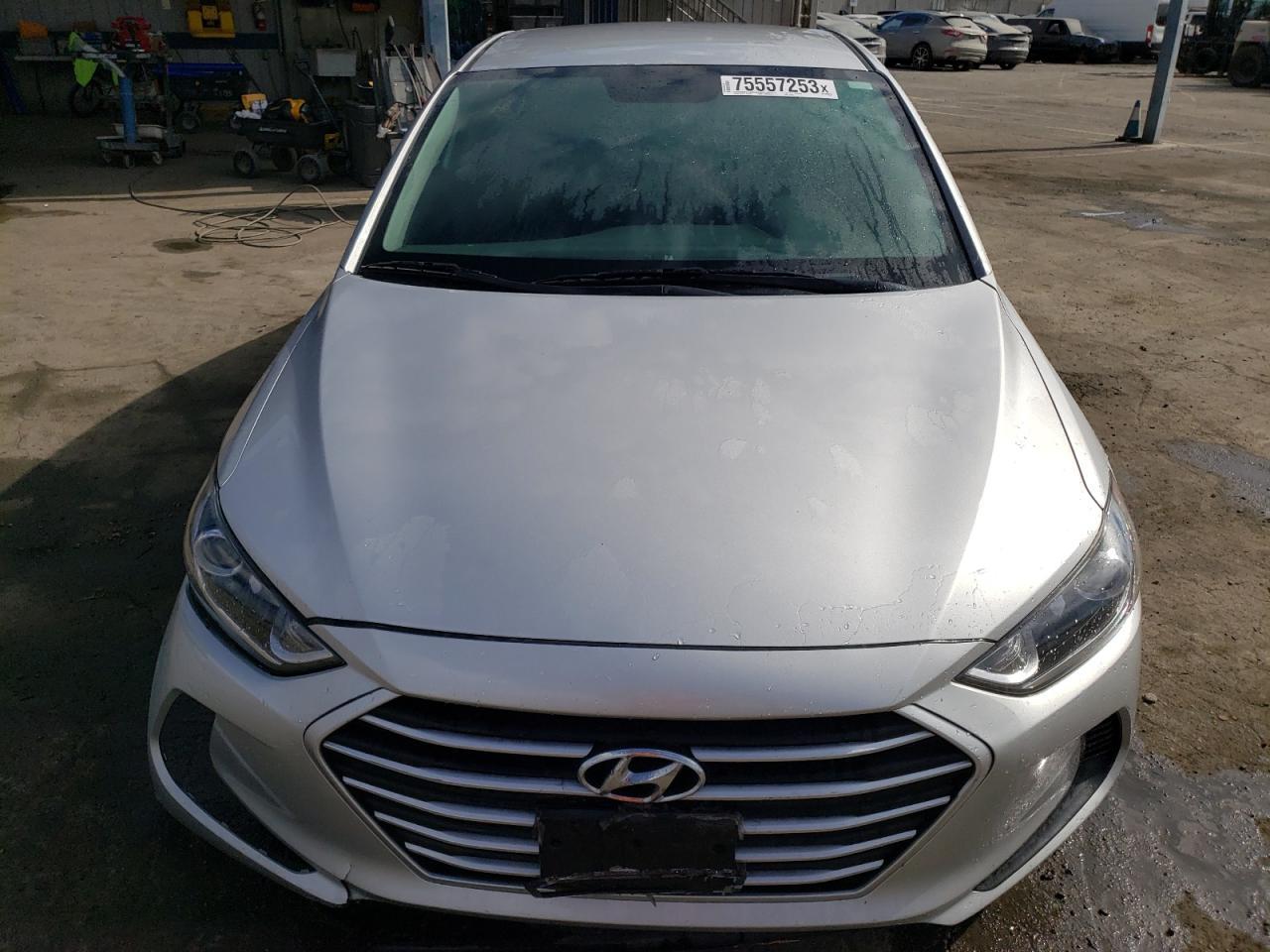 2018 HYUNDAI ELANTRA SE - Фото 5