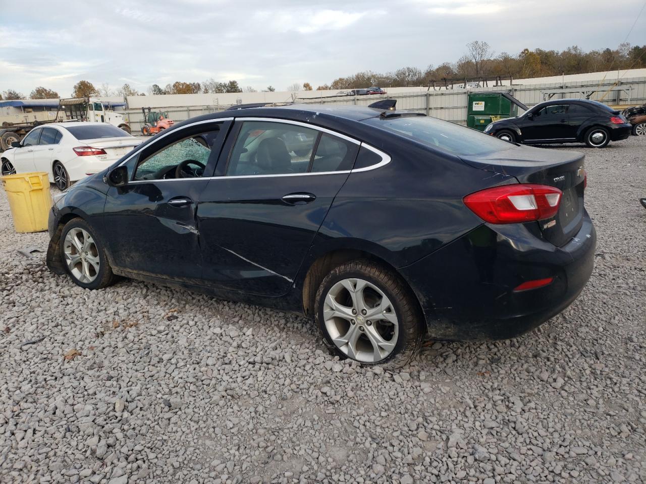 2017 CHEVROLET CRUZE PREM - Фото 2