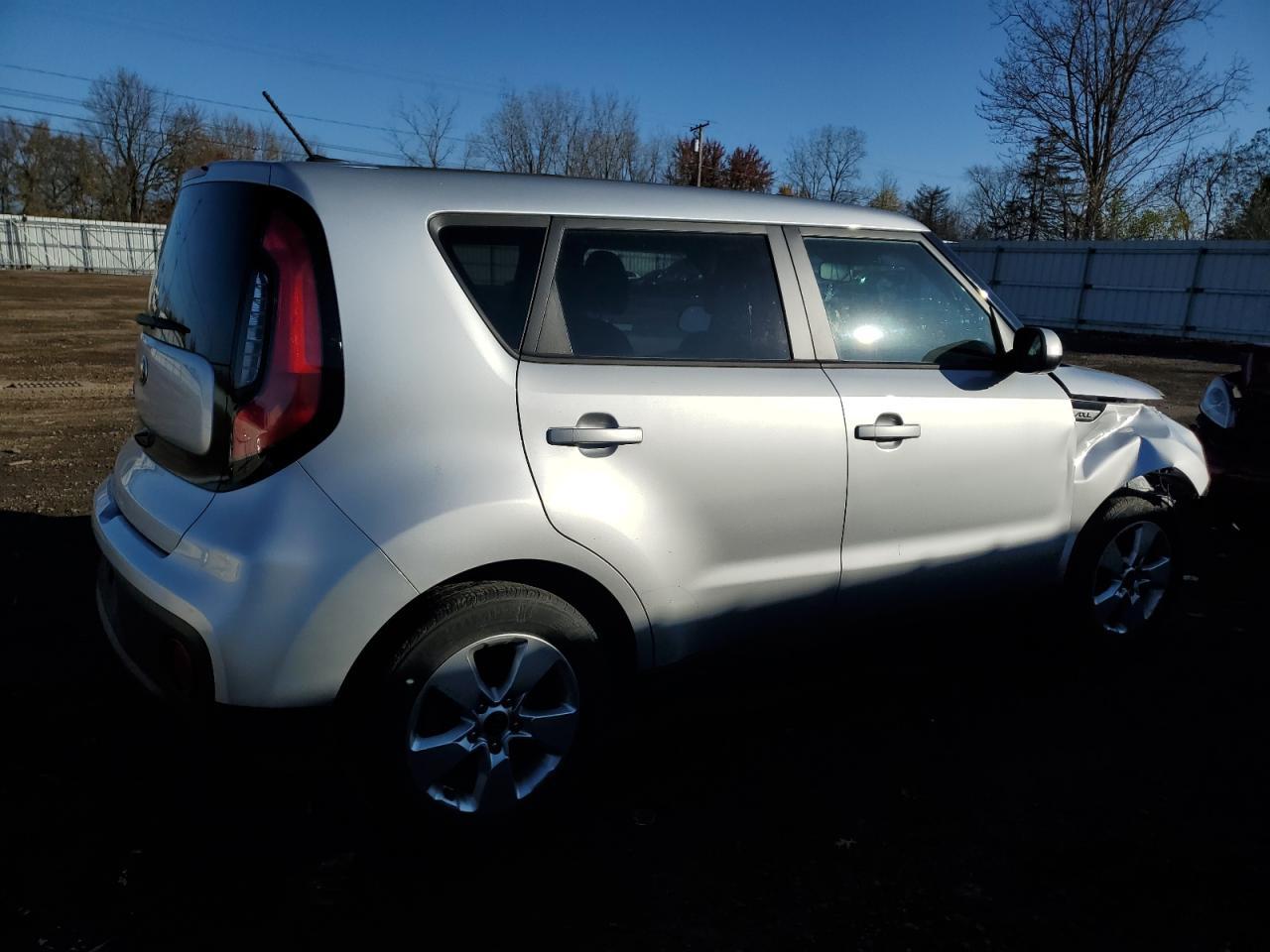 2019 KIA SOUL - Image 3