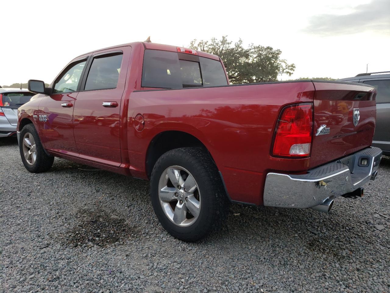 2015 RAM 1500 - Image 2