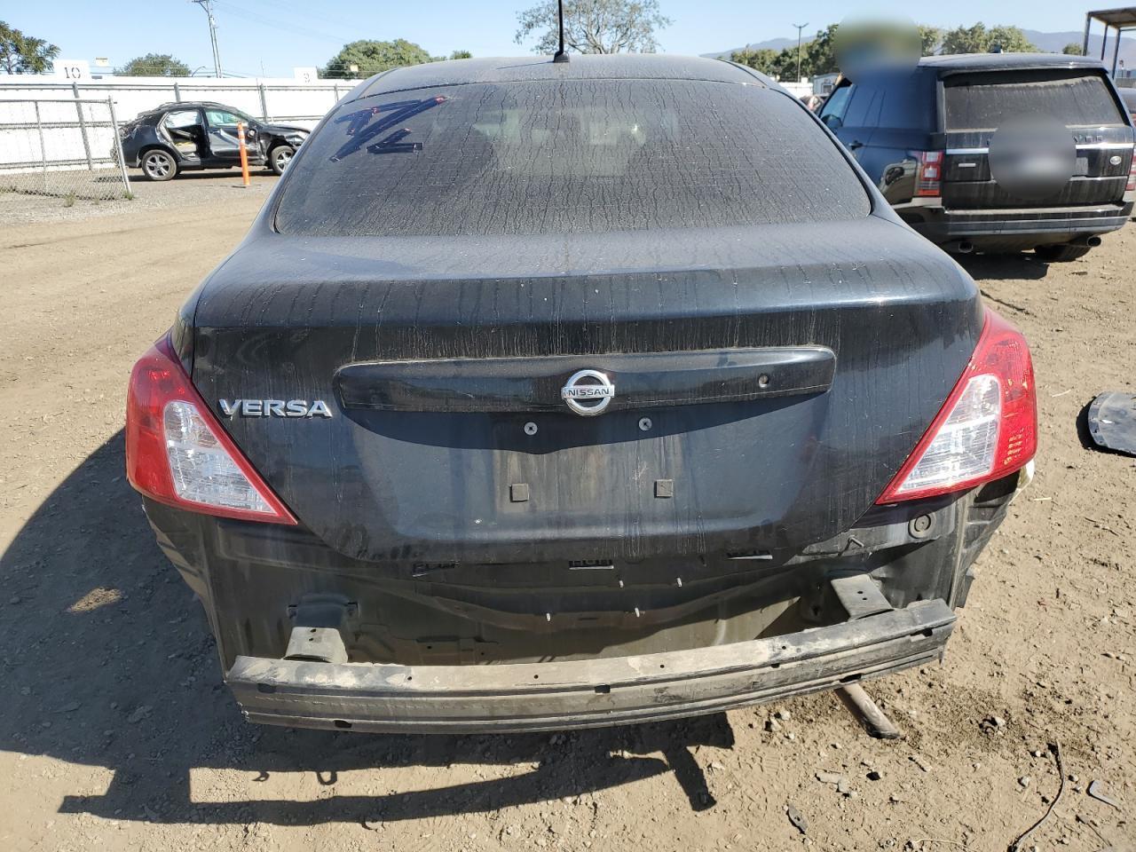 2016 NISSAN VERSA S - Image 6