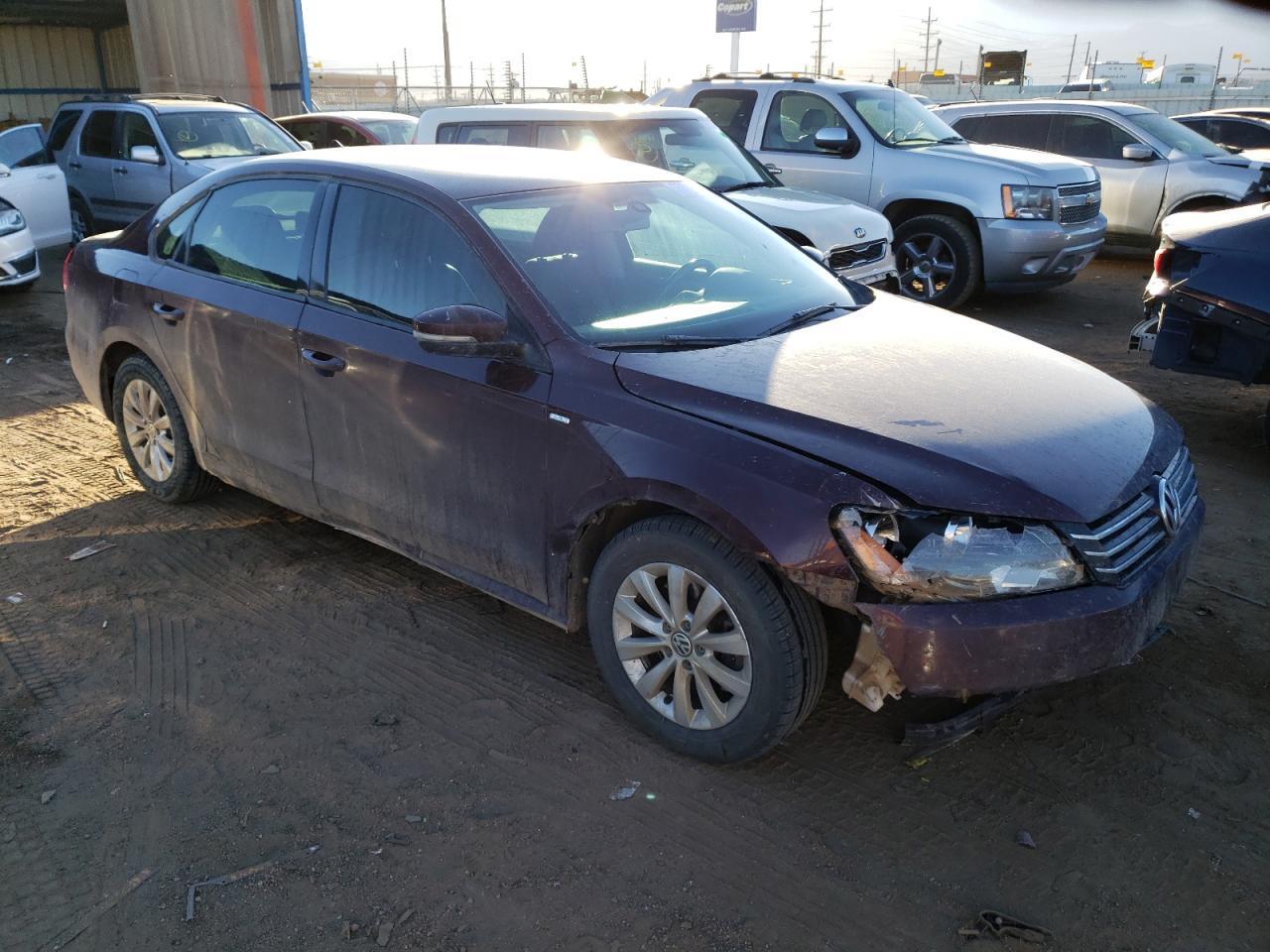 2014 VOLKSWAGEN PASSAT S - Фото 4