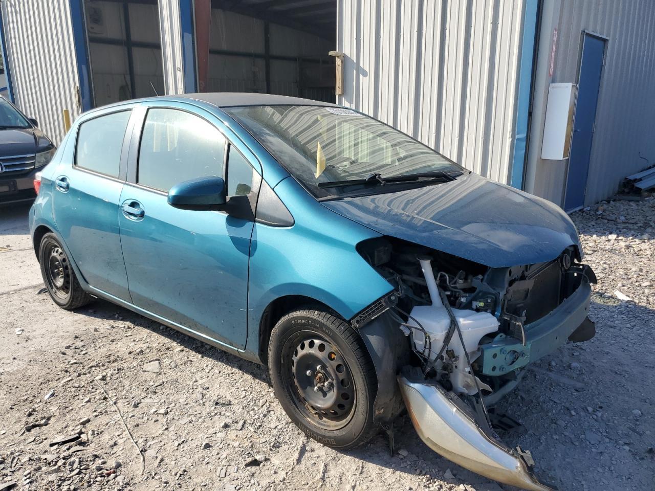 2012 TOYOTA YARIS - Фото 4