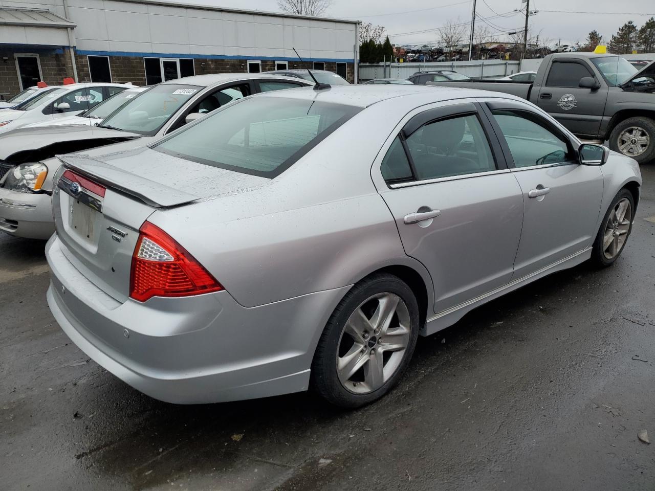 2011 FORD FUSION SPO - Фото 3