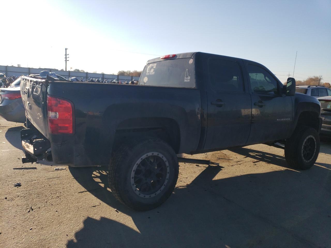 2012 CHEVROLET SILVERADO - Image 3