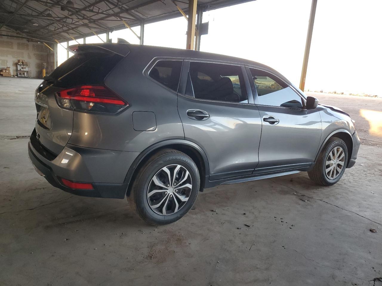 2017 NISSAN ROGUE S - Фото 3