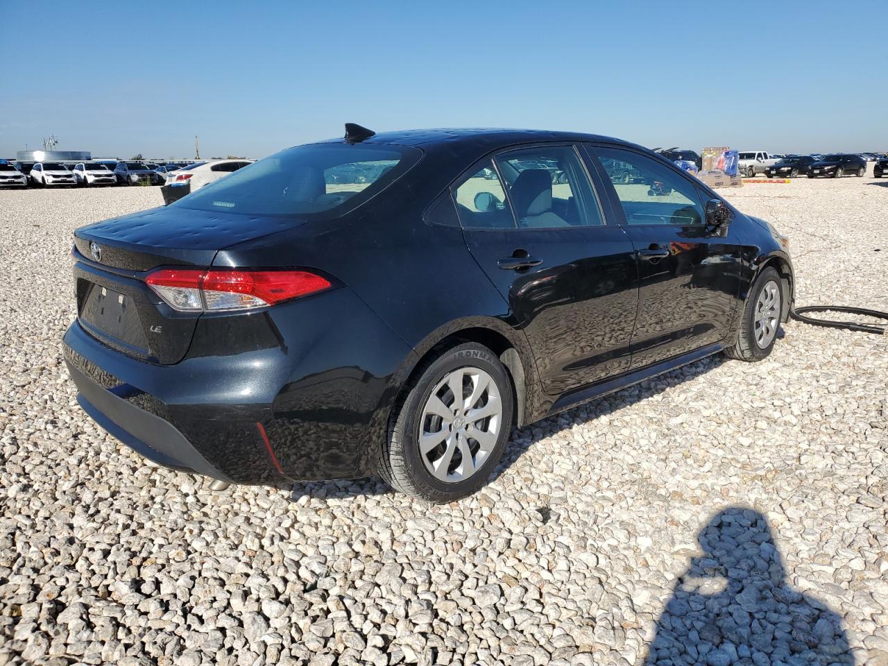 2021 TOYOTA COROLLA LE - Фото 3