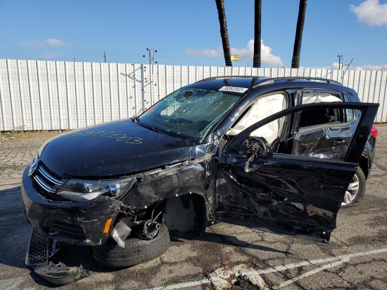 2015 VOLKSWAGEN TIGUAN S