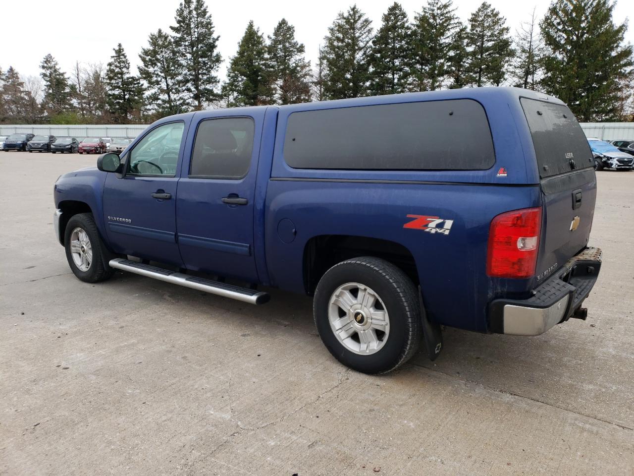 2013 CHEVROLET SILVERADO - Image 2