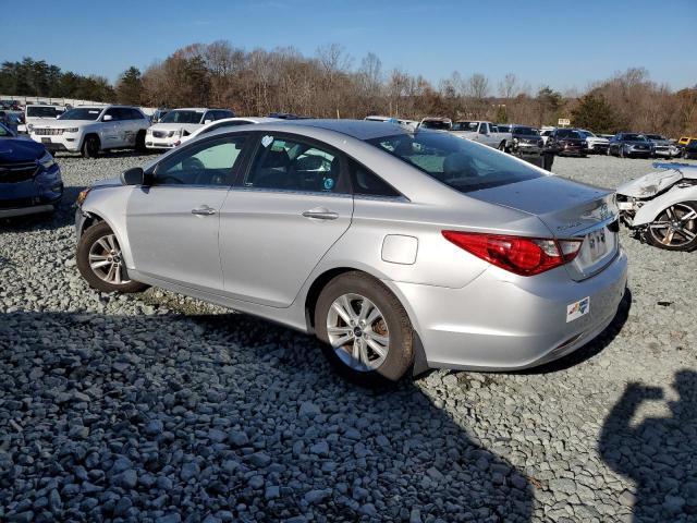 2013 Hyundai Sonata Gls - Image 2