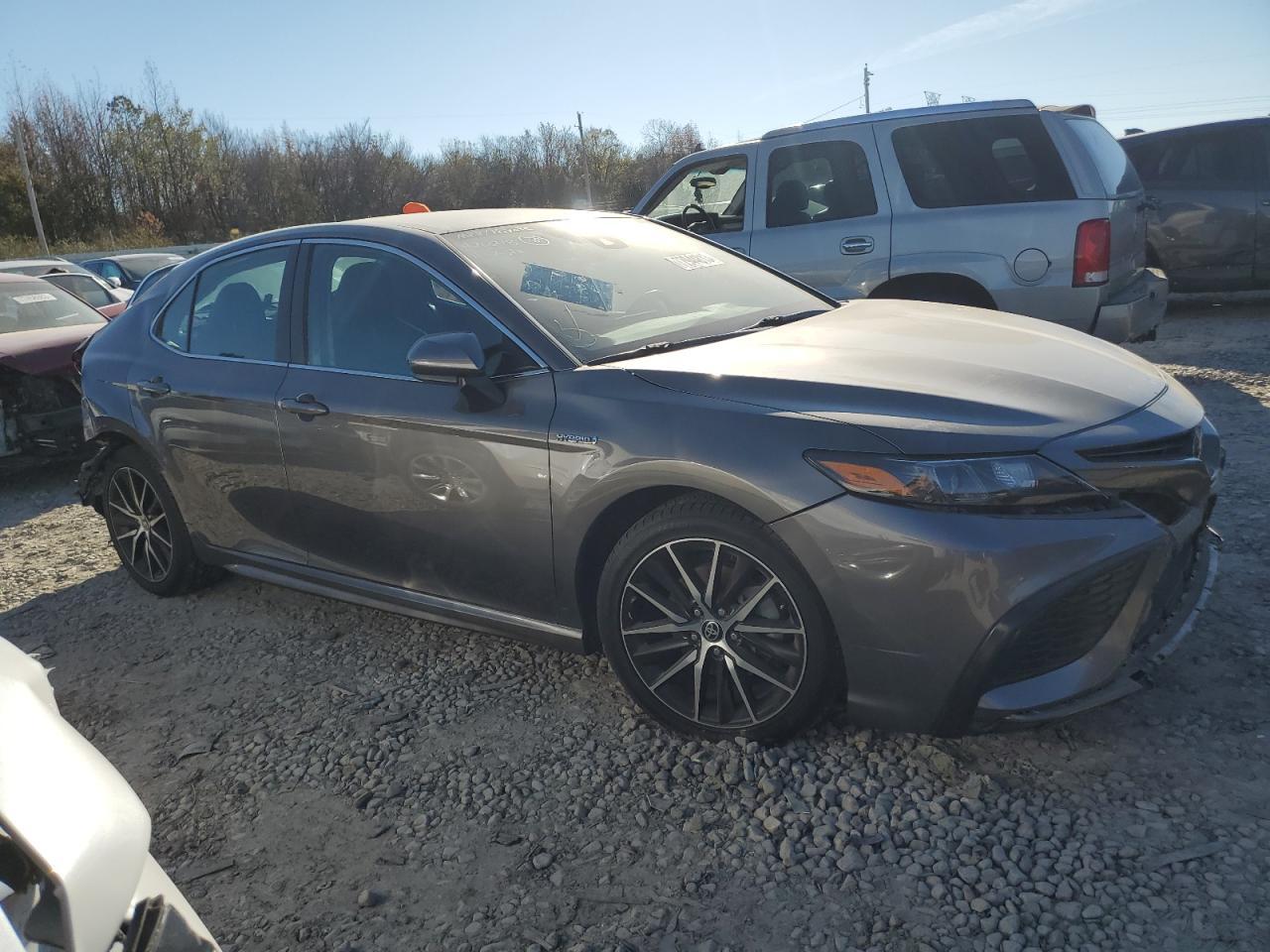 2021 TOYOTA CAMRY SE - Фото 4