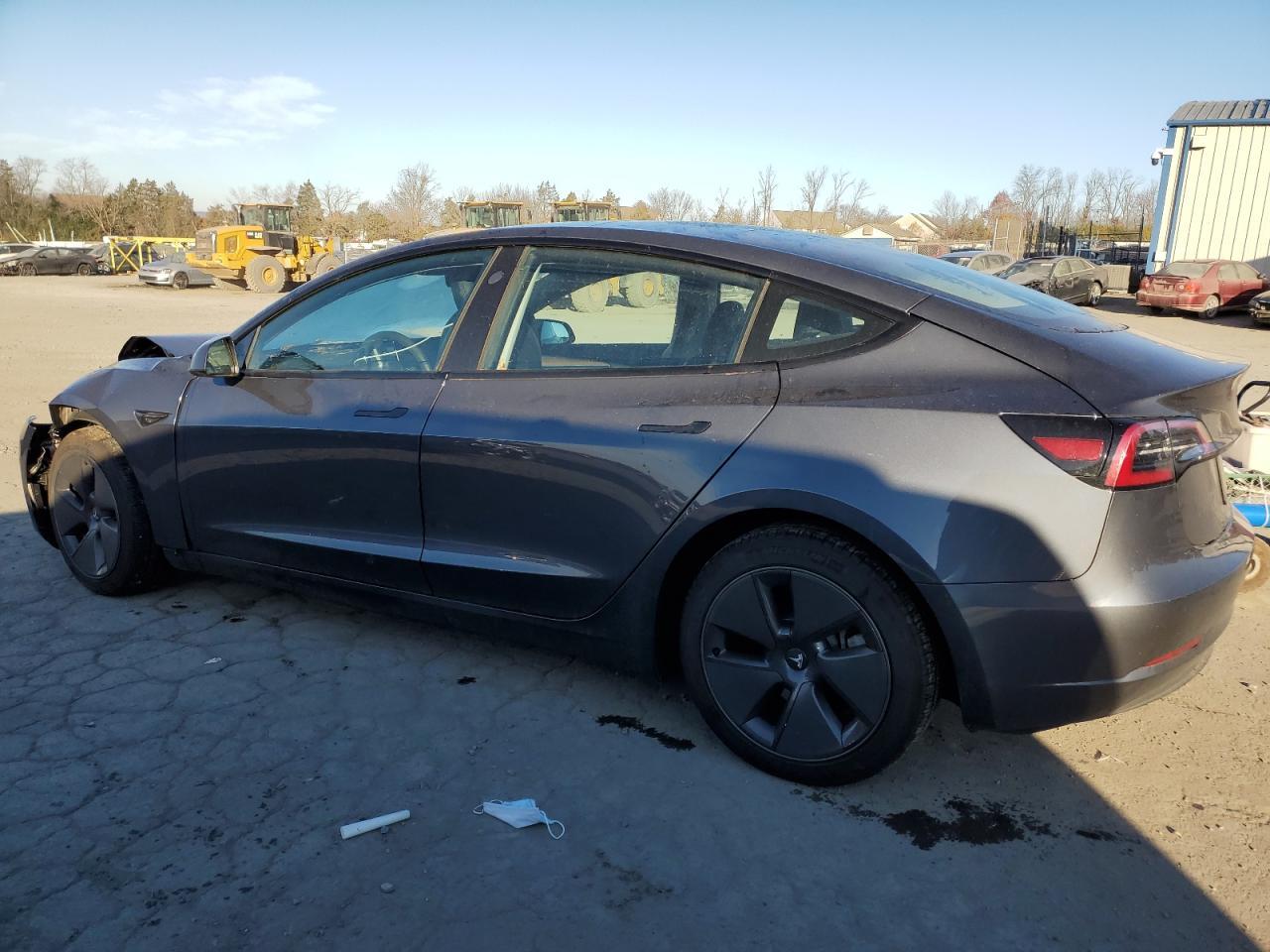 2023 TESLA MODEL 3 - Фото 2