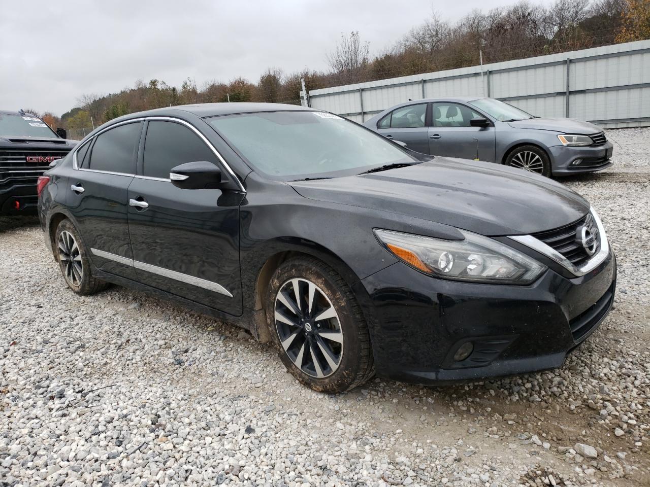 2017 NISSAN ALTIMA 2.5 - Image 4
