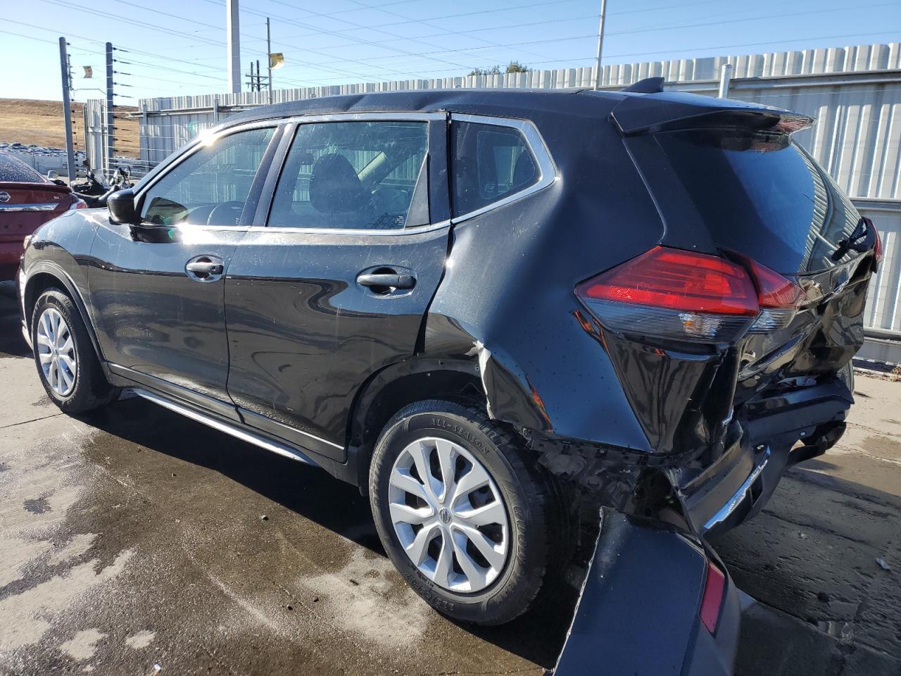 2017 NISSAN ROGUE S - Фото 2