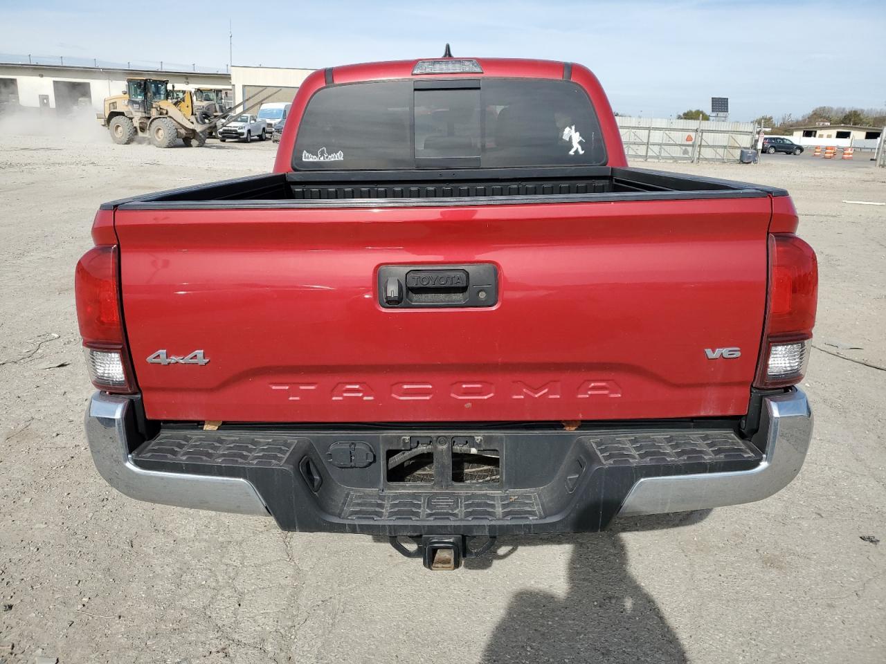 2019 TOYOTA TACOMA DOU - Фото 6