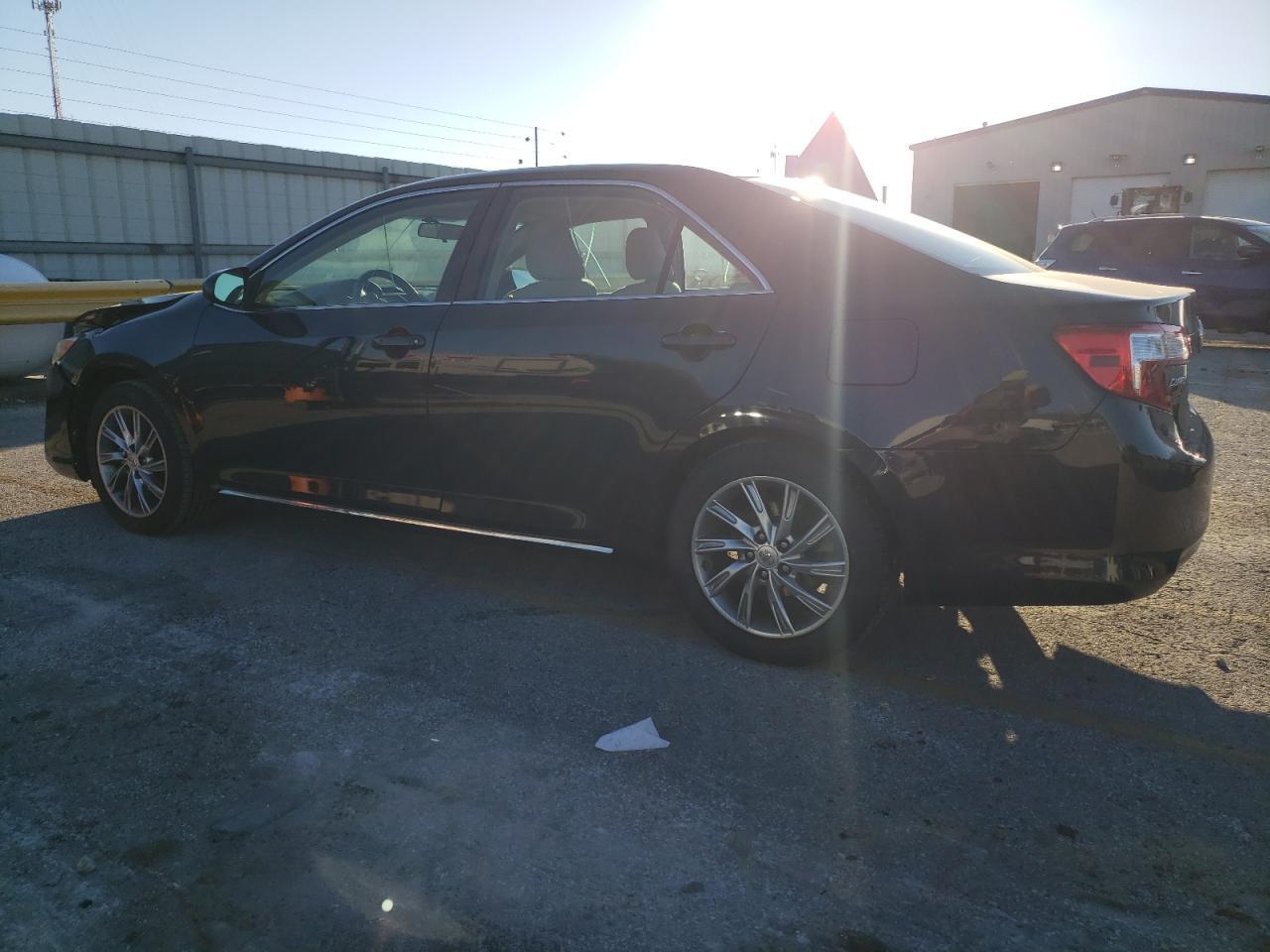2013 TOYOTA CAMRY L - Image 2
