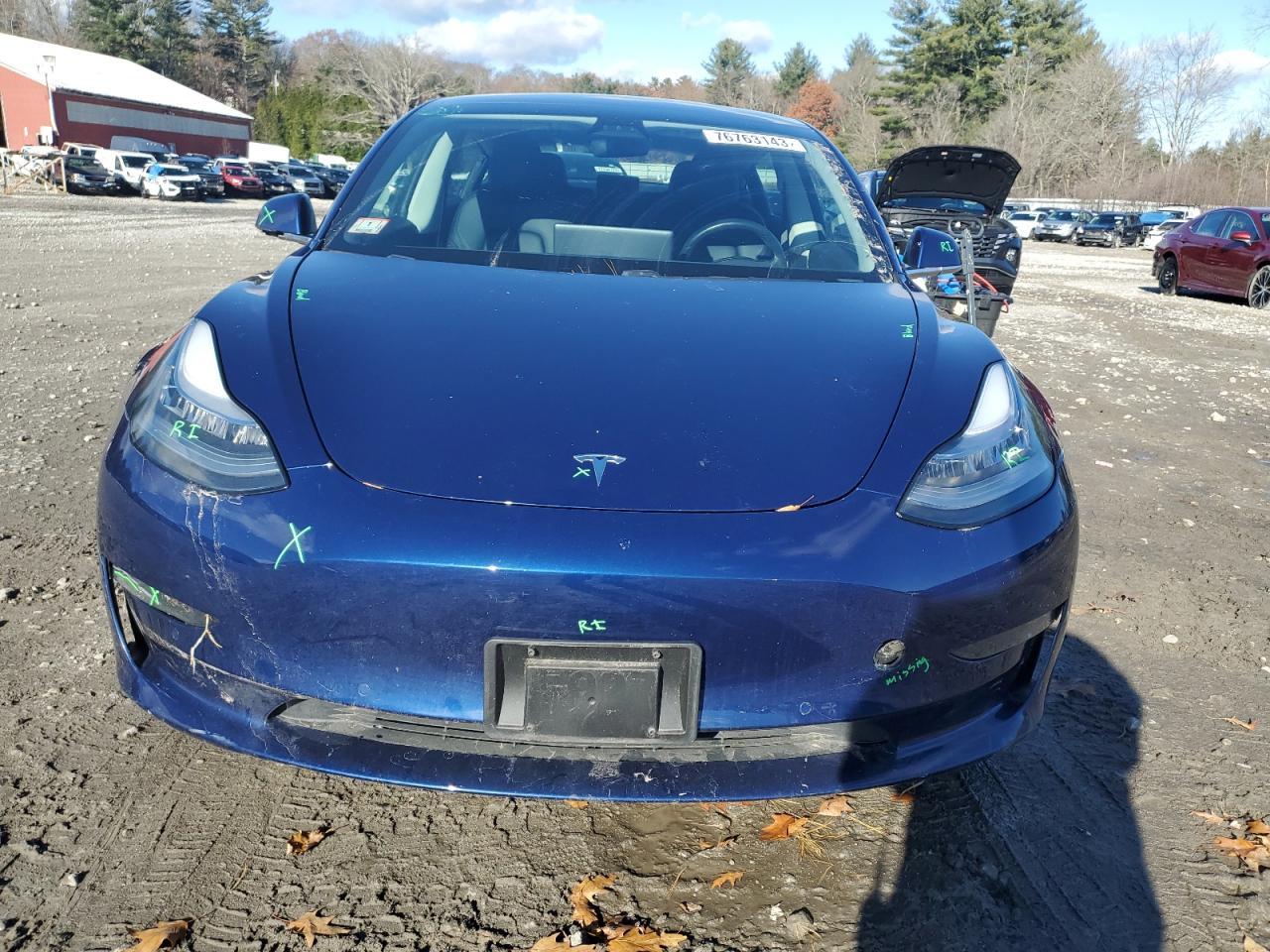 2019 TESLA MODEL 3 - Image 5