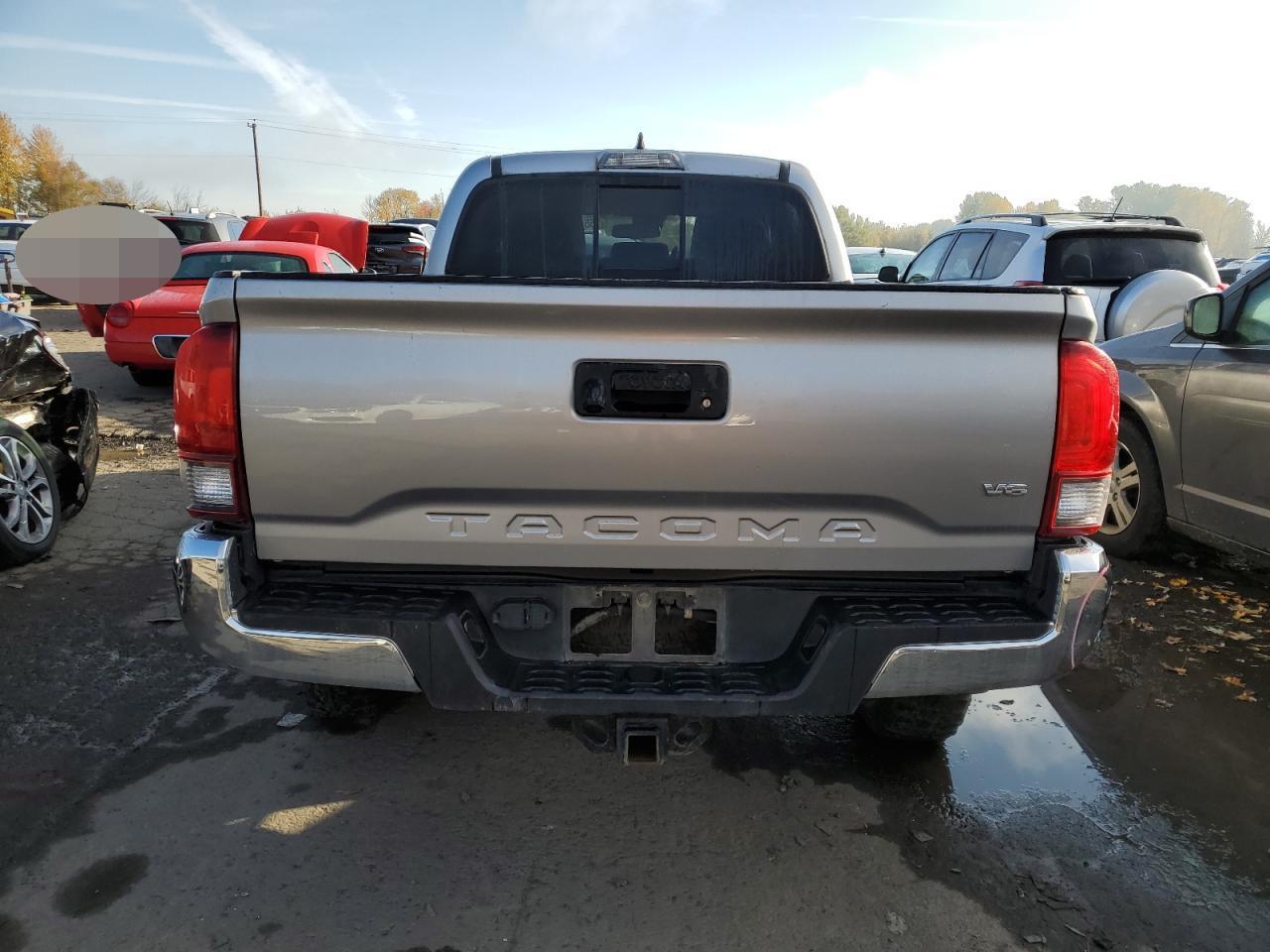 2019 TOYOTA TACOMA DOU - Фото 6