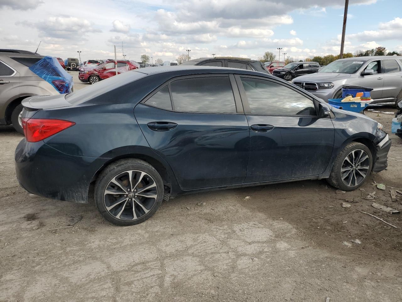 2018 TOYOTA COROLLA L - Image 3