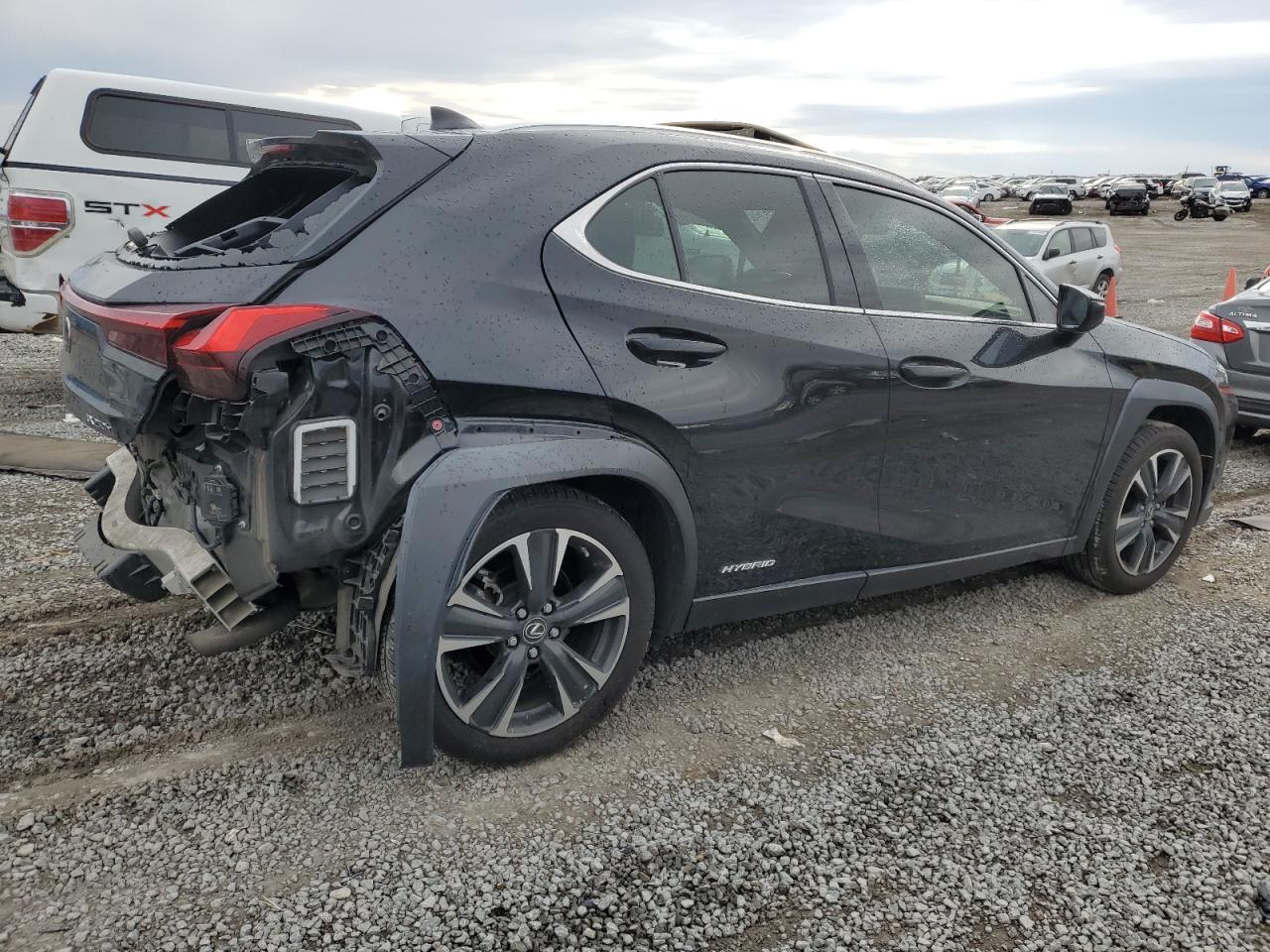 2020 LEXUS UX 250H - Фото 3