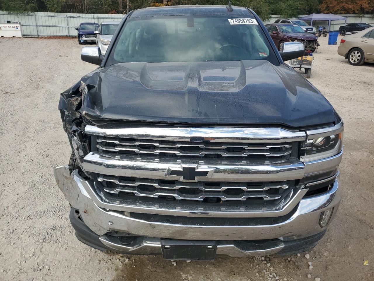 2017 CHEVROLET SILVERADO - Image 5