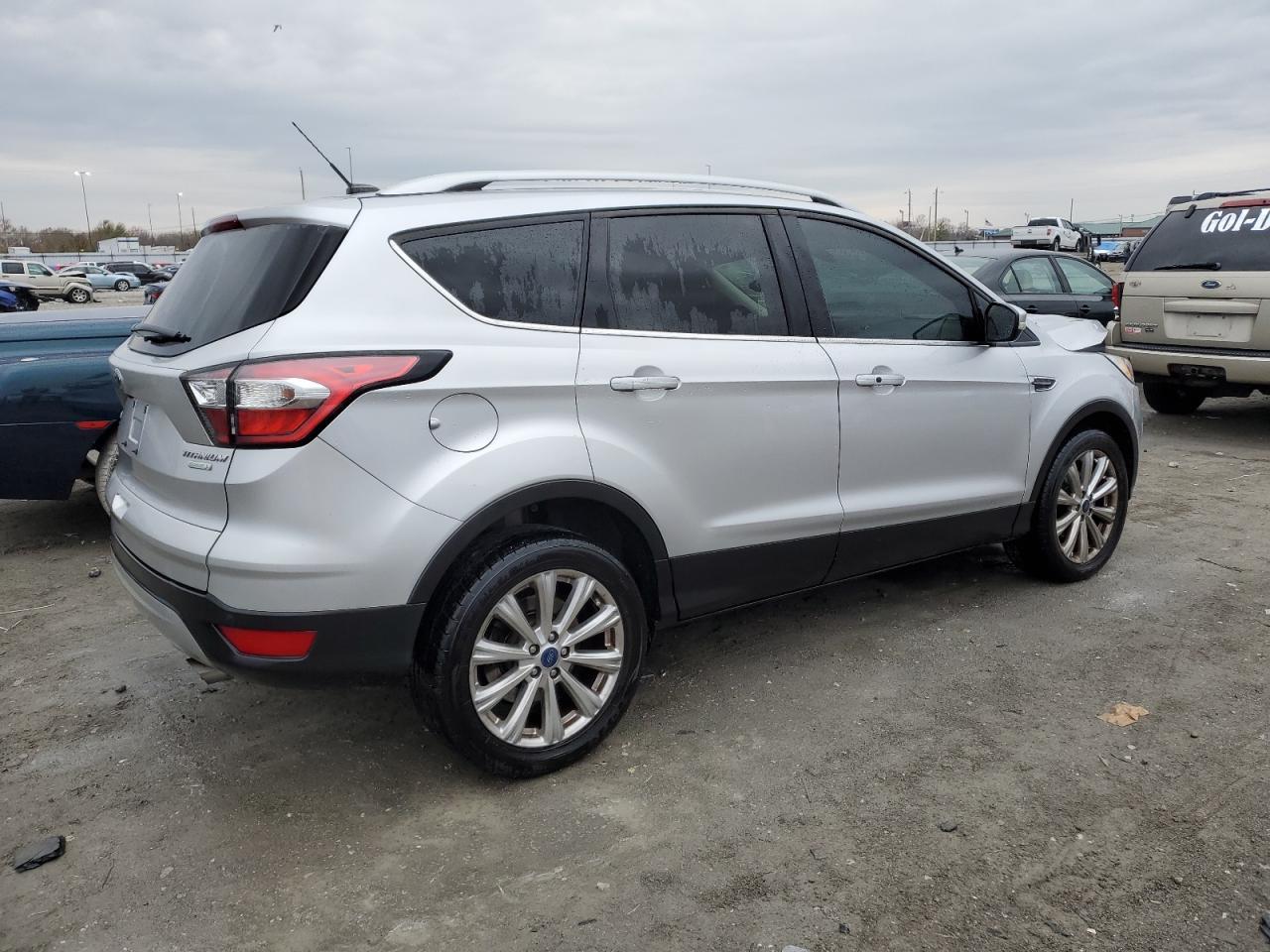 2017 FORD ESCAPE TIT - Image 3