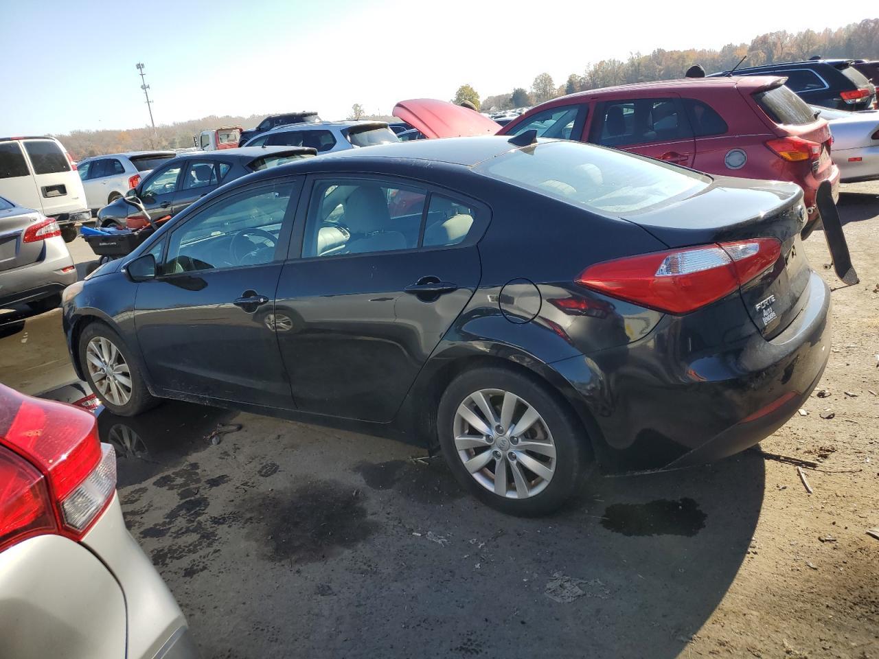 2015 KIA FORTE LX - Фото 2