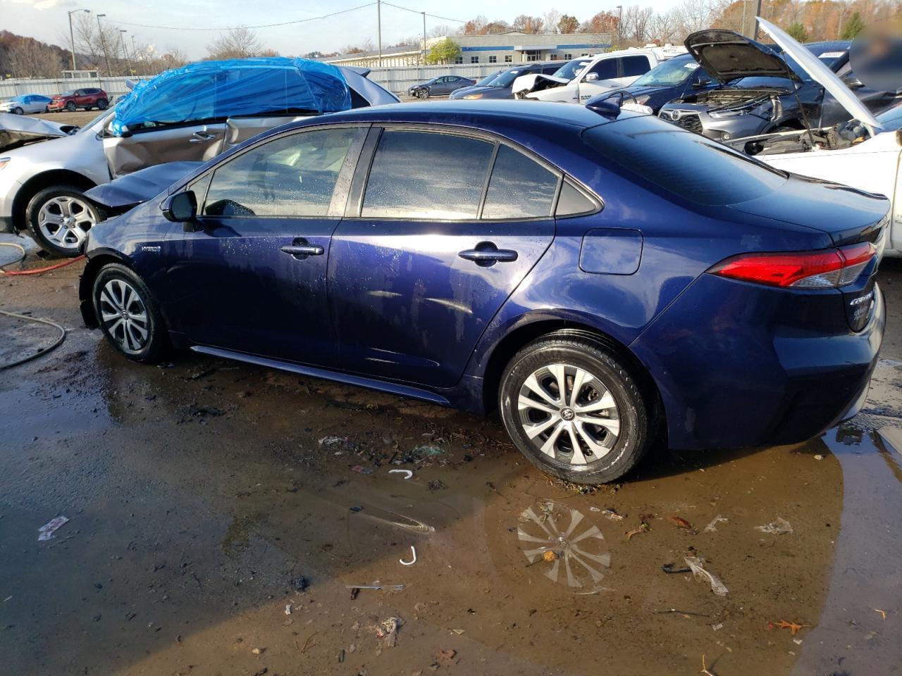 2020 TOYOTA COROLLA LE - Image 2