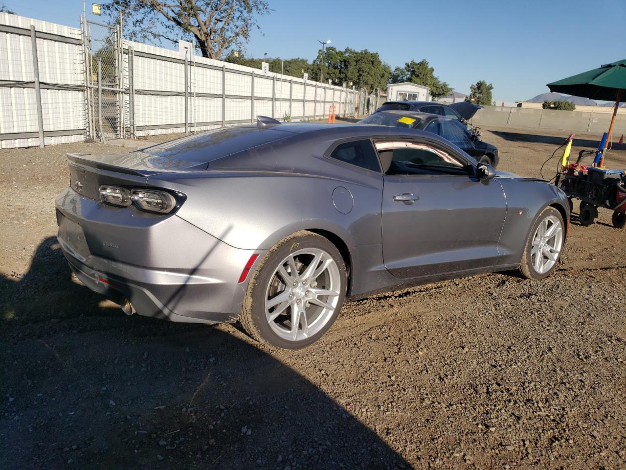 2021 CHEVROLET CAMARO LS - Фото 3