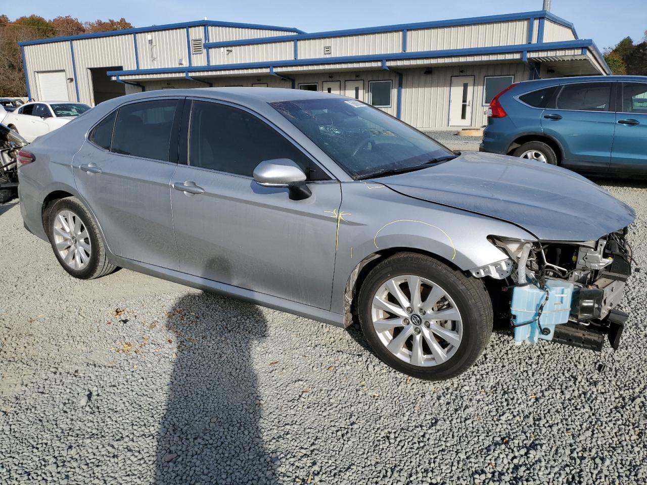 2018 TOYOTA CAMRY L - Фото 4
