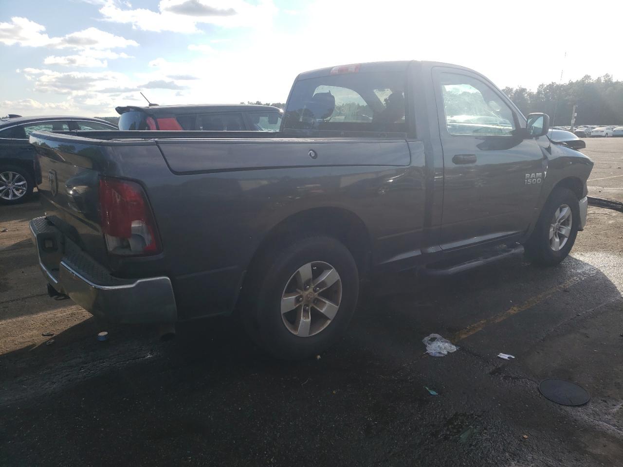 2014 RAM 1500 ST - Фото 3