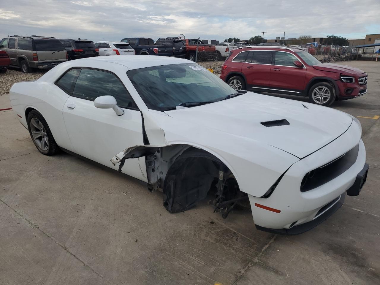 2015 DODGE CHALLENGER - Image 4