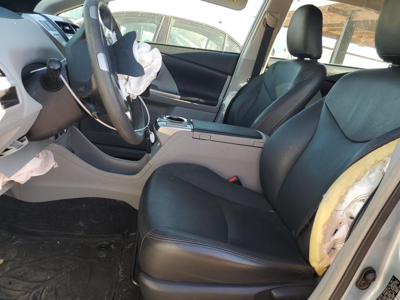 2017 TOYOTA PRIUS V - Фото 7